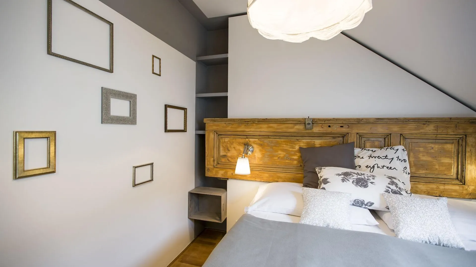 Miss Sophie'S New Town & Wellness Hotell Prag