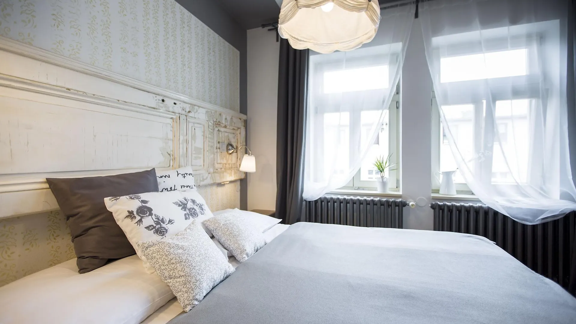 Miss Sophie'S New Town & Wellness Hotell Prag