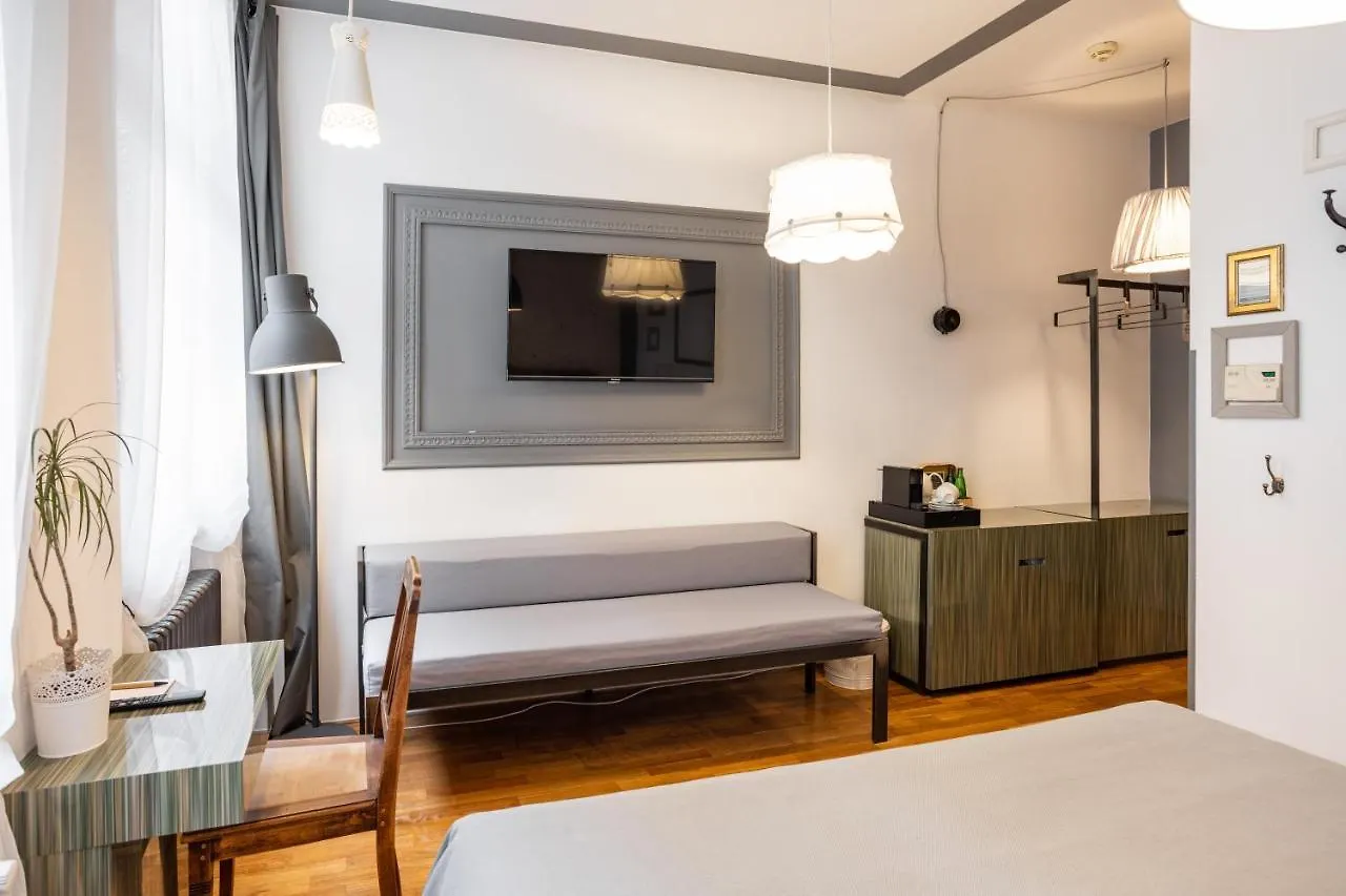 Miss Sophie'S New Town & Wellness Otel Prag