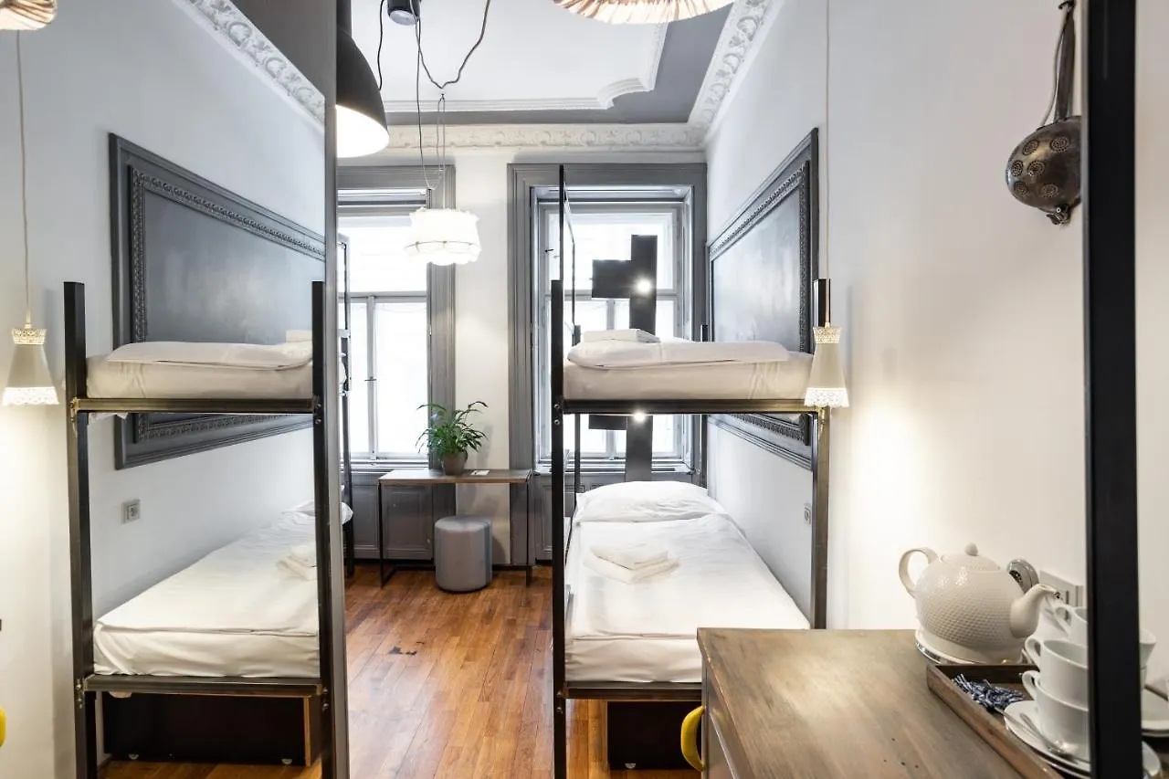 ****  Miss Sophie'S New Town & Wellness Otel Prag Çek Cumhuriyeti