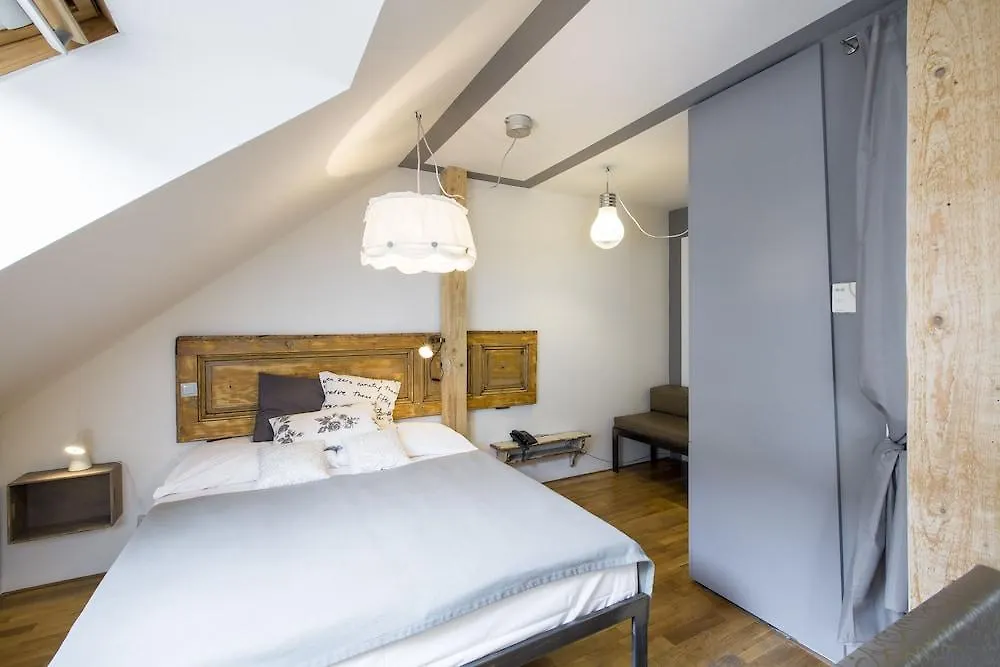 ****  Miss Sophie'S New Town & Wellness Otel Prag Çek Cumhuriyeti
