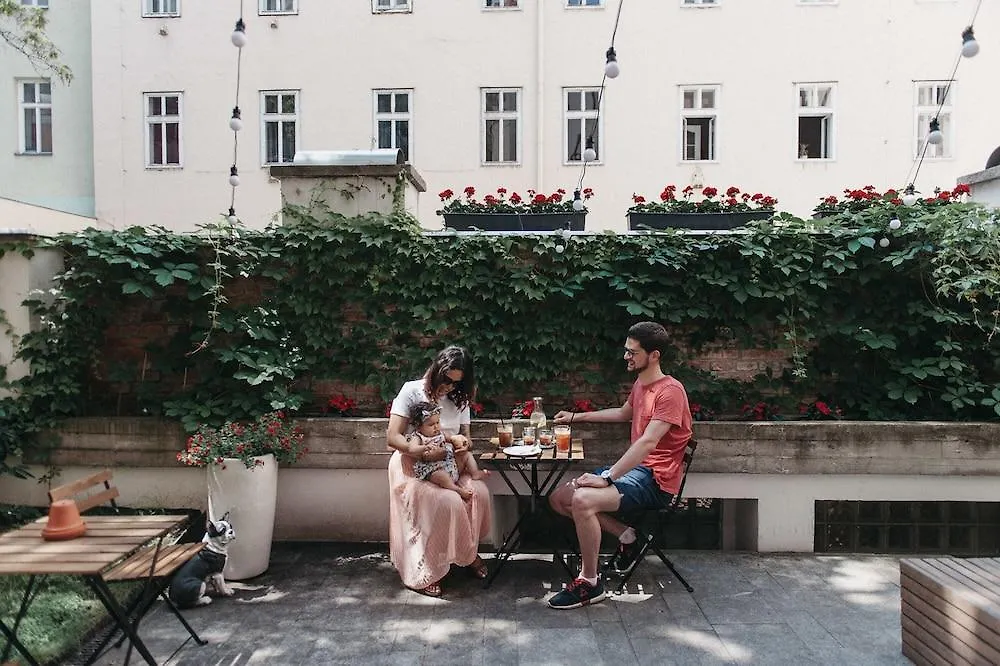 Miss Sophie'S New Town & Wellness Otel Prag
