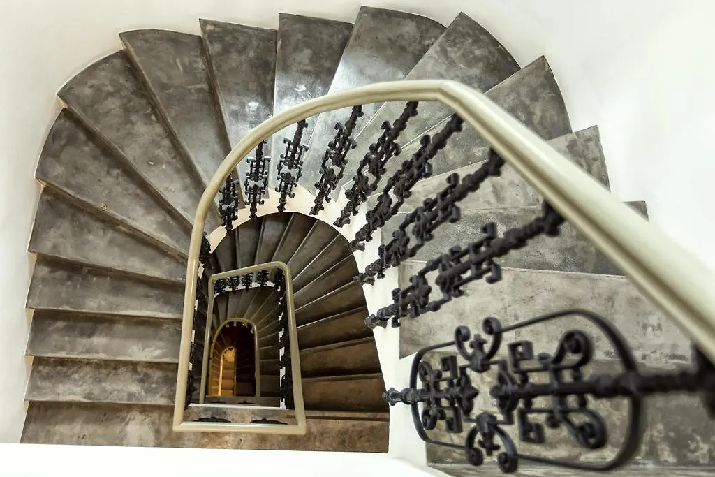 Miss Sophie'S New Town & Wellness Otel Prag