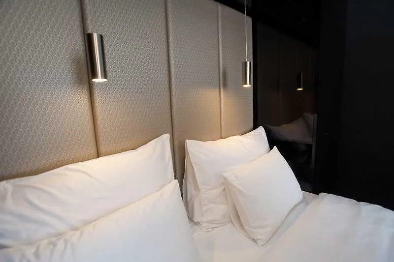 Miss Sophie'S New Town & Wellness Hotell Prag