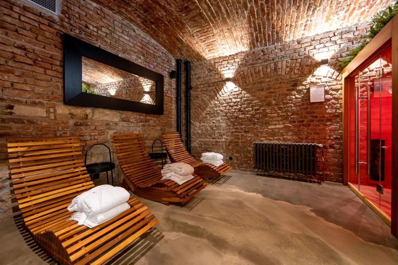 Miss Sophie'S New Town & Wellness Otel Prag 4*,